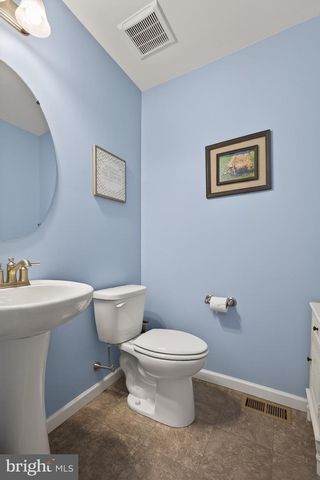 52 HOLLY CT, East Berlin, PA 17316