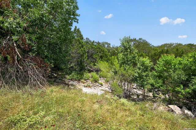 1266 BELLEWOOD LN, Canyon Lake, TX 78133