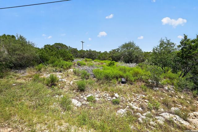 1266 BELLEWOOD LN, Canyon Lake, TX 78133