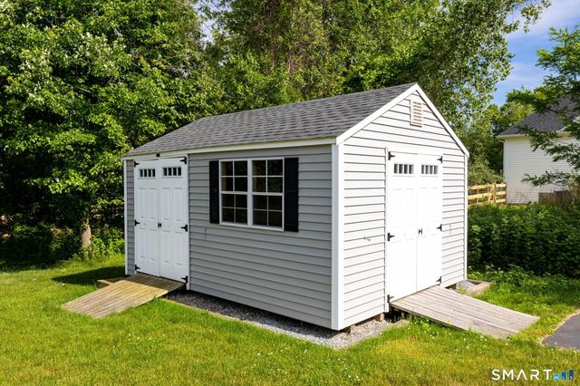 2 Syleo Lane, Salem, CT 06420