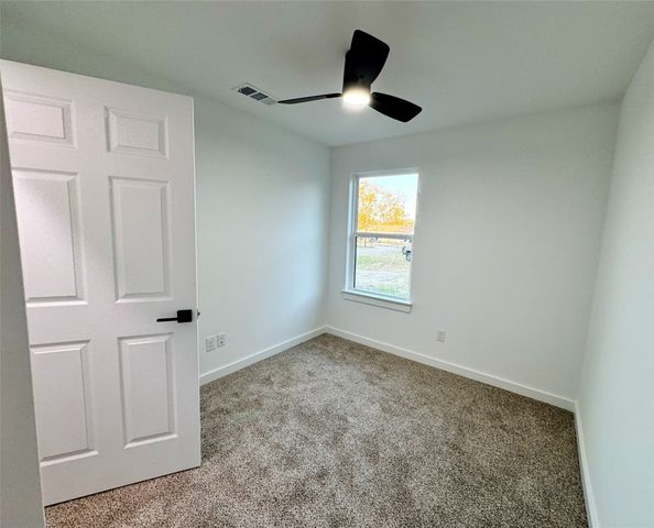 2113 Henry Street, Greenville, TX 75401