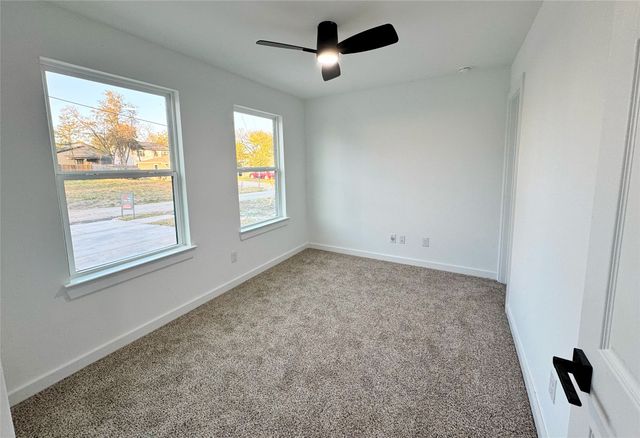 2113 Henry Street, Greenville, TX 75401