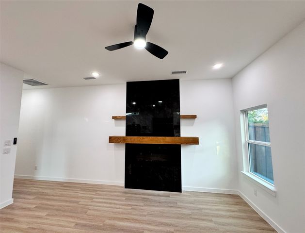 2113 Henry Street, Greenville, TX 75401