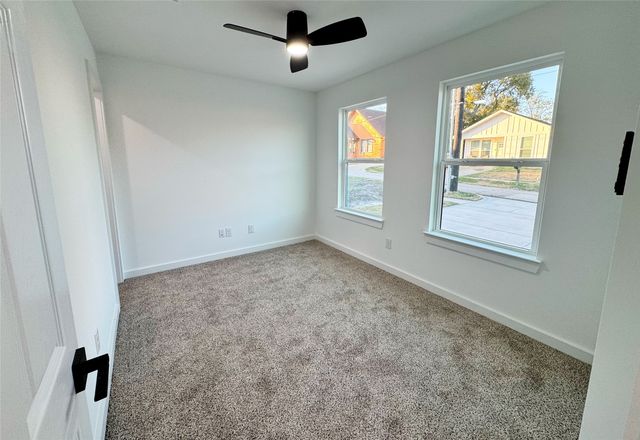 2113 Henry Street, Greenville, TX 75401