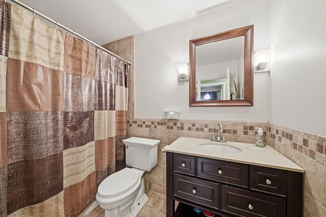 2624 Prairie Drive, Adrian, MI 49221