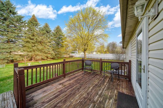 2624 Prairie Drive, Adrian, MI 49221