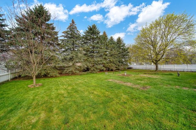 2624 Prairie Drive, Adrian, MI 49221