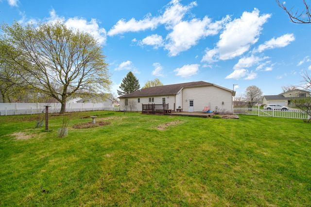 2624 Prairie Drive, Adrian, MI 49221