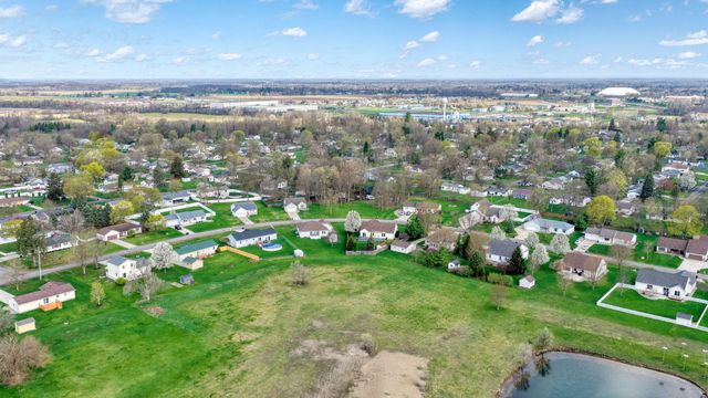 2624 Prairie Drive, Adrian, MI 49221