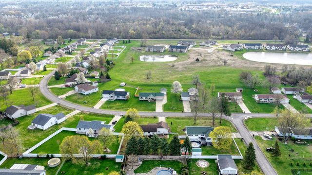 2624 Prairie Drive, Adrian, MI 49221