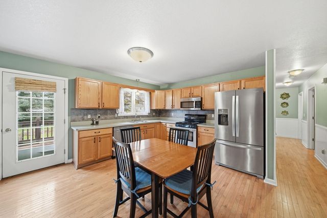 2624 Prairie Drive, Adrian, MI 49221