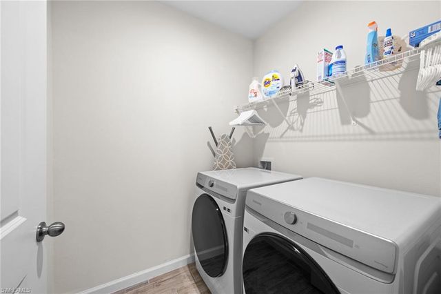 4688 Arboretum CIR # 101, Naples, FL 34112