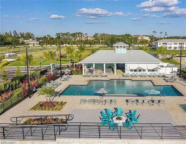 4688 Arboretum CIR # 101, Naples, FL 34112