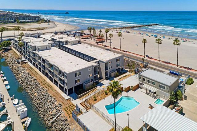 1202 N Pacific St 106B, Oceanside, CA 92054