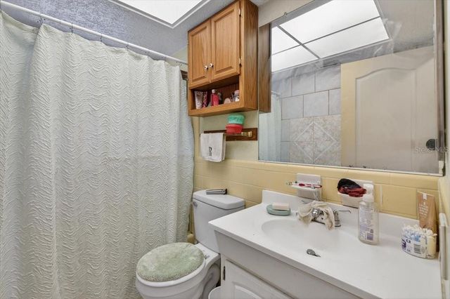 4033 COUNTRY CLUB BOULEVARD, Cape Coral, FL 33904