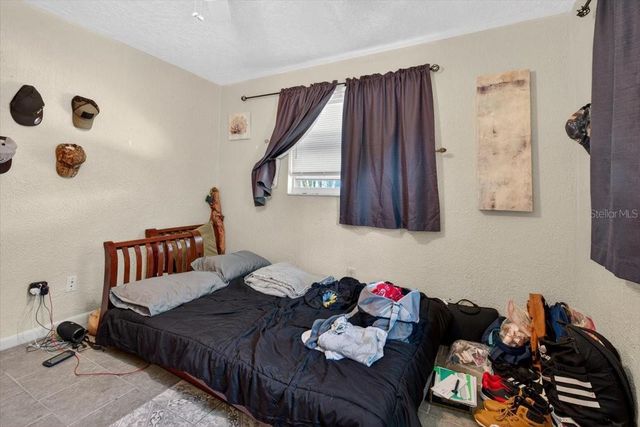 4033 COUNTRY CLUB BOULEVARD, Cape Coral, FL 33904