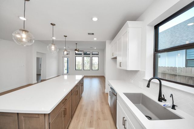 7727 Cattail Shallows Lane, Katy, TX 77493