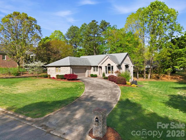 406 Vincent Court, Salisbury, NC 28146