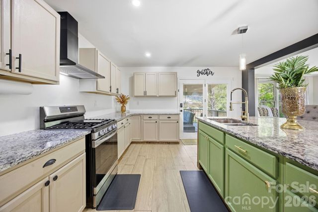 406 Vincent Court, Salisbury, NC 28146