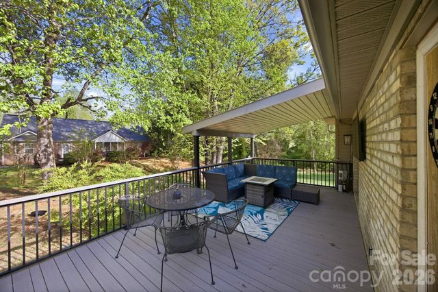 406 Vincent Court, Salisbury, NC 28146