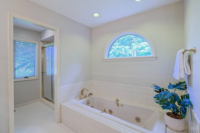 9202 Souffle Circle, Symmes Twp, OH 45140