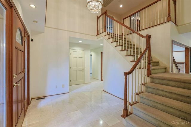 9202 Souffle Circle, Symmes Twp, OH 45140