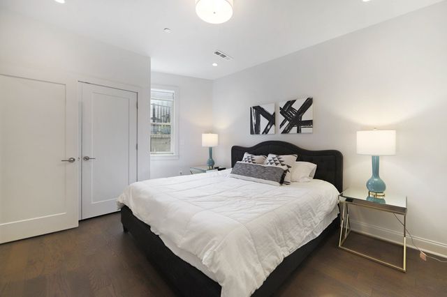 1020 Wedgewood Ave, Nashville, TN 37203