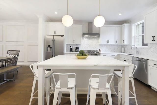 1020 Wedgewood Ave, Nashville, TN 37203