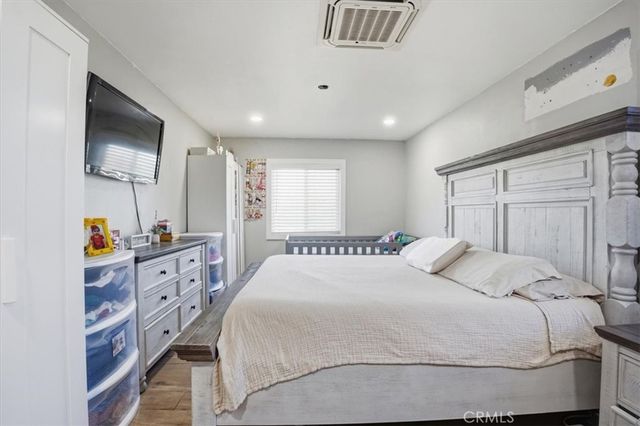 1163 Smith, Adelanto, CA 92301