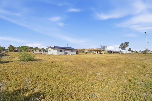 1163 Smith, Adelanto, CA 92301