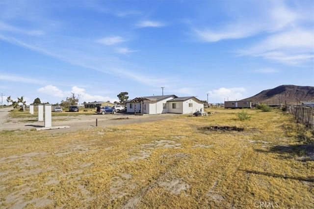 1163 Smith, Adelanto, CA 92301