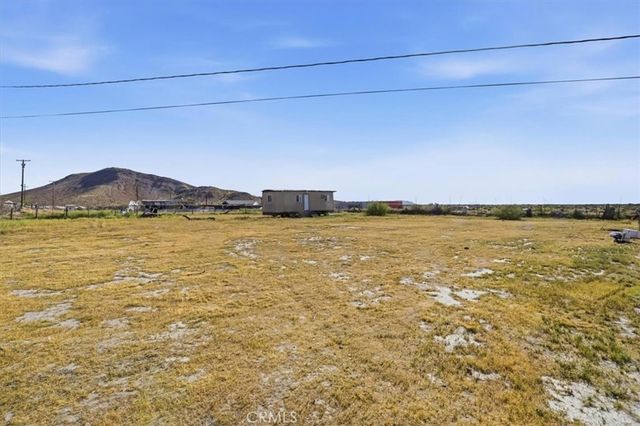 1163 Smith, Adelanto, CA 92301