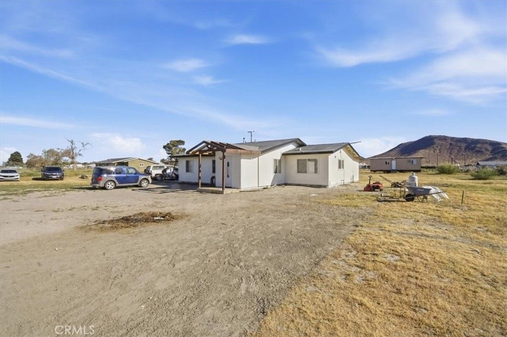 1163 Smith, Adelanto, CA 92301