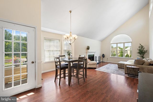 128 MILL RUN E, Hightstown, NJ 08520