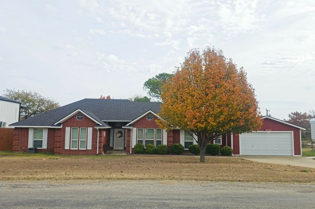 2890 High Meadow Drive, Little Elm, TX 75068