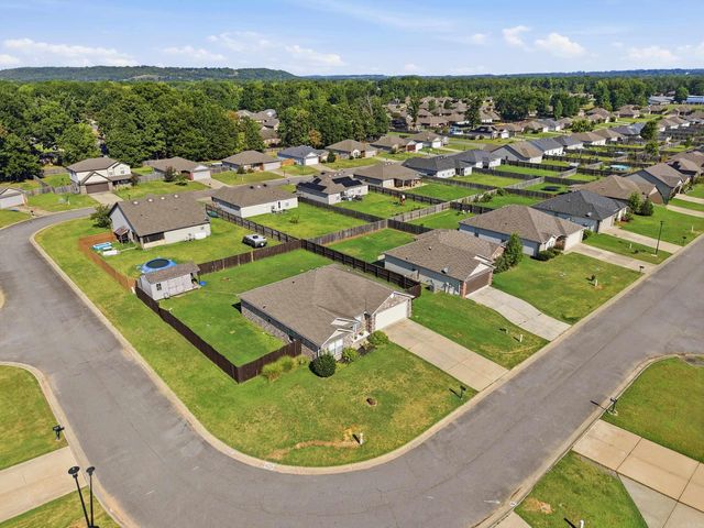 40 Dunwood Drive, Greenbrier, AR 72058