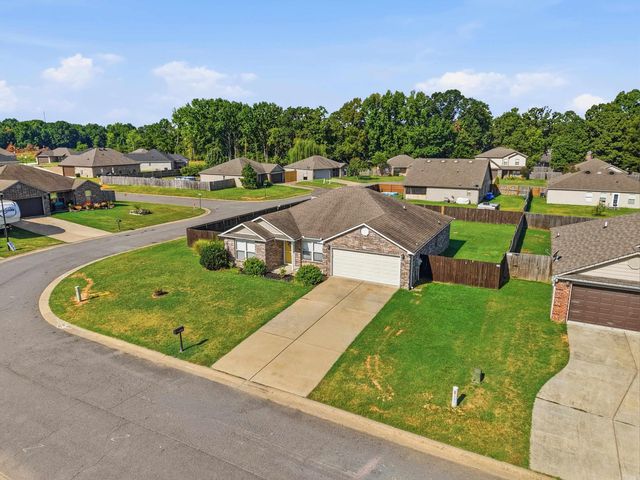 40 Dunwood Drive, Greenbrier, AR 72058
