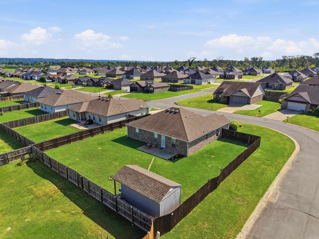 40 Dunwood Drive, Greenbrier, AR 72058