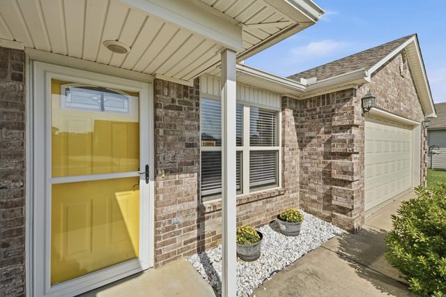 40 Dunwood Drive, Greenbrier, AR 72058