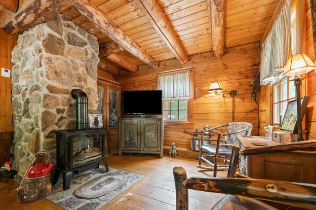 111 Pine River Path, Effingham, NH 03882