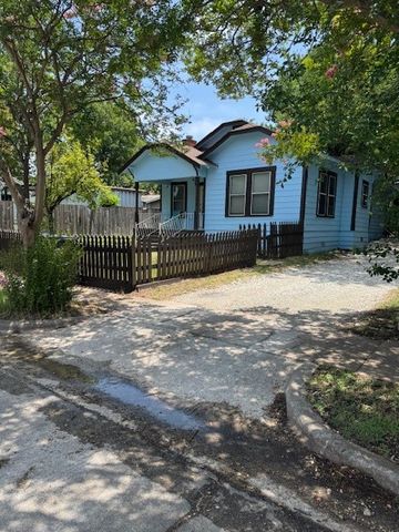 1806 Live Oak Avenue, Waco, TX 76708