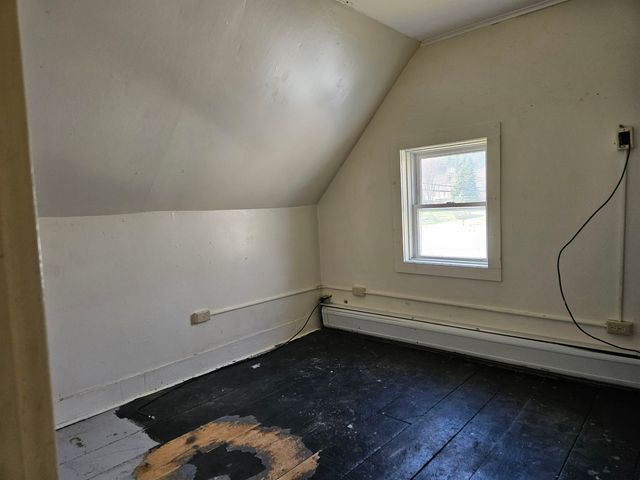 654 Us Route 5, Hartland, VT 05052