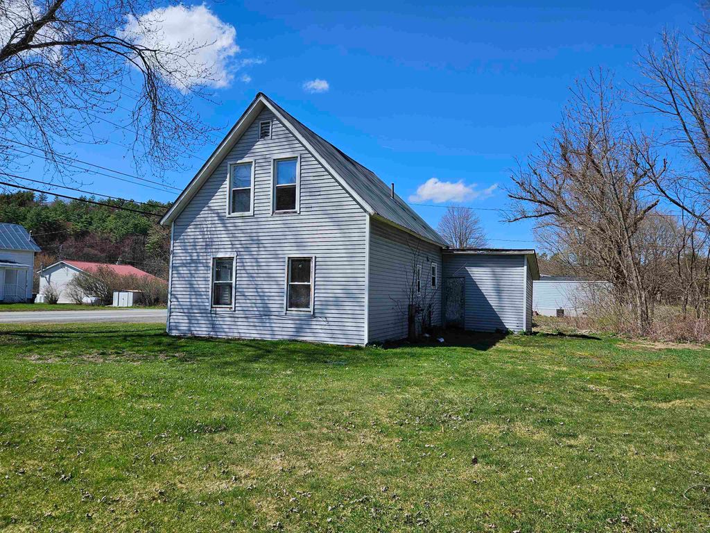 654 Us Route 5, Hartland, VT 05052