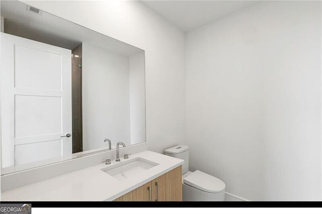 2425 Peachtree Road NE 1409, Atlanta, GA 30305