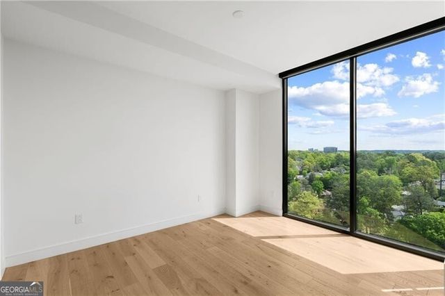 2425 Peachtree Road NE 1409, Atlanta, GA 30305