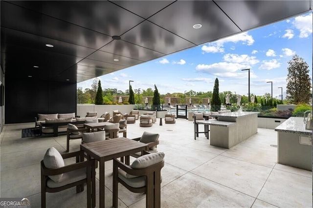 2425 Peachtree Road NE 1409, Atlanta, GA 30305