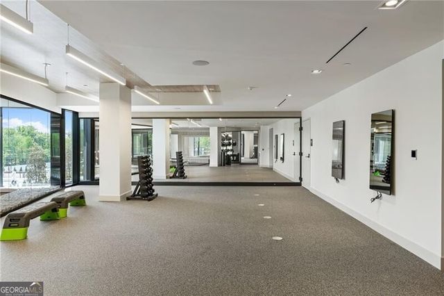 2425 Peachtree Road NE 1409, Atlanta, GA 30305