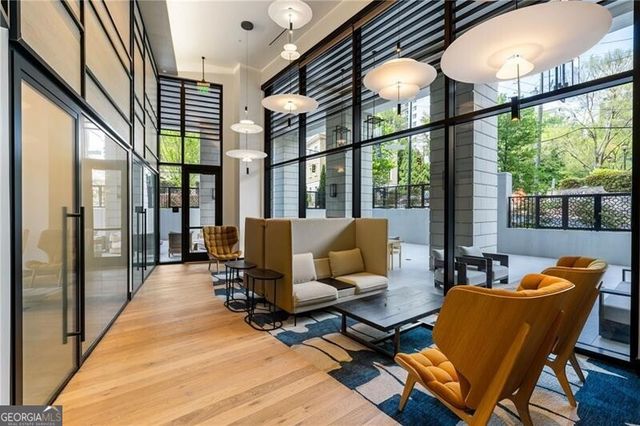 2425 Peachtree Road NE 1409, Atlanta, GA 30305