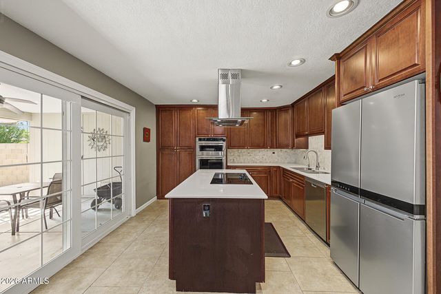 4319 E SACATON Street, Phoenix, AZ 85044