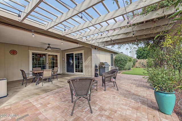 4319 E SACATON Street, Phoenix, AZ 85044